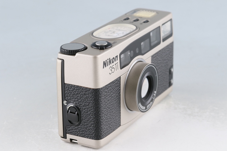 Nikon 35Ti 35mm Point & Shoot Film Camera #63146D5