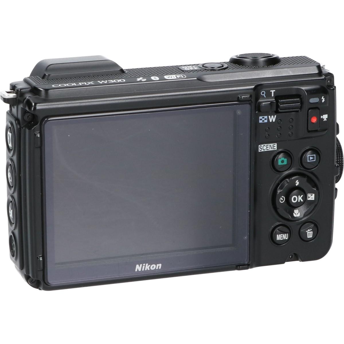 COOLPIX W300