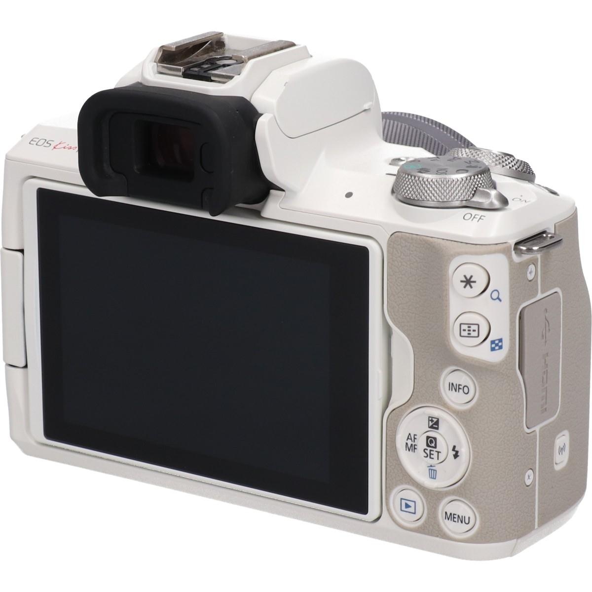 EOS KISS M2 15-45キット