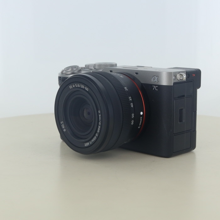 ソニー α7CII (ILCE-7CM2) レンズキット(FE28-60) シルバー