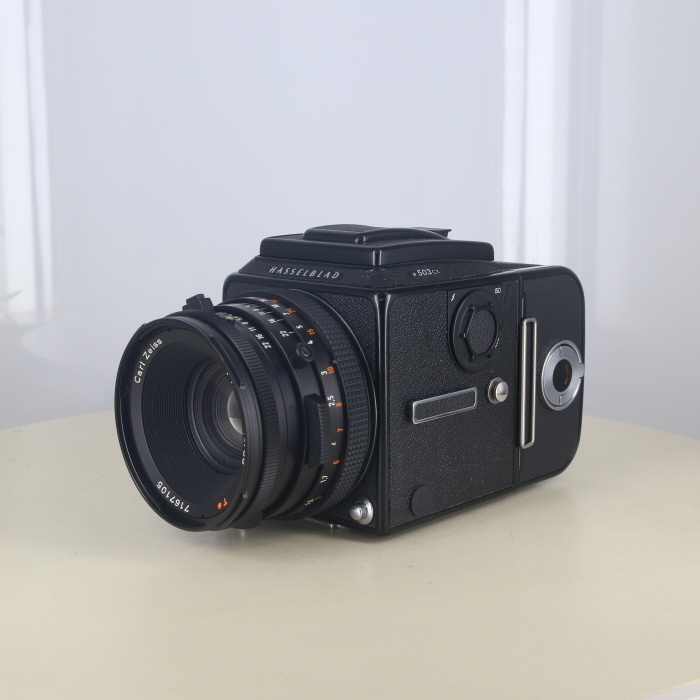 HASSELBLAD 503CX+Planar80/2.8+A12