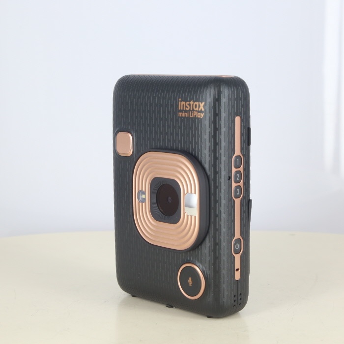 フジフイルム INSTAX MINI LIPLAY エレガントブラツク