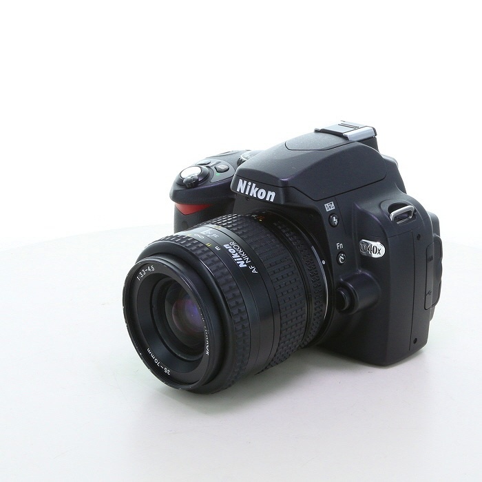ニコン D40+AF-N35-70/3.3-4.5