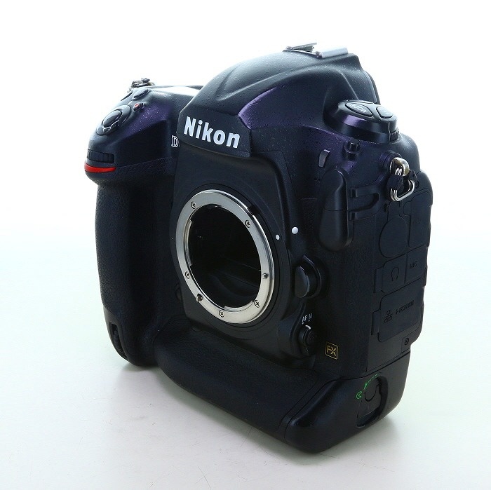 ニコン D5 ボデイ(CF-TYPE)