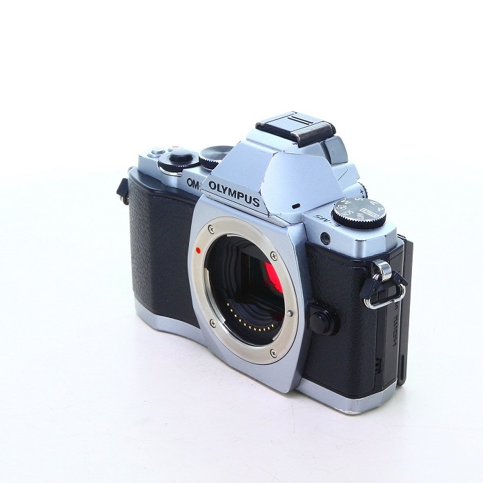 オリンパス OM-D E-M5 ボデイ シルバー