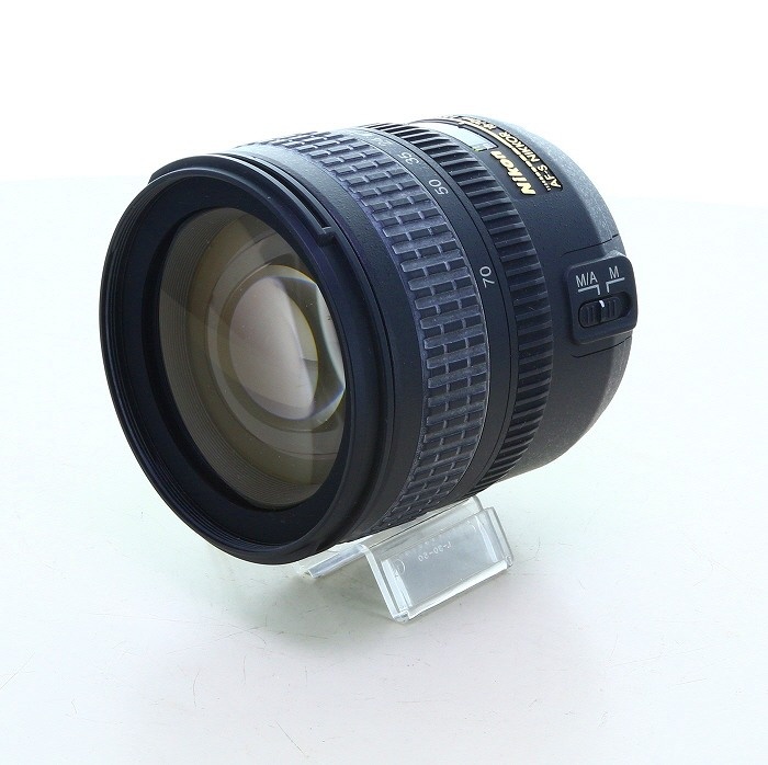 ニコン AF-S DX 18-70/3.5-4.5G