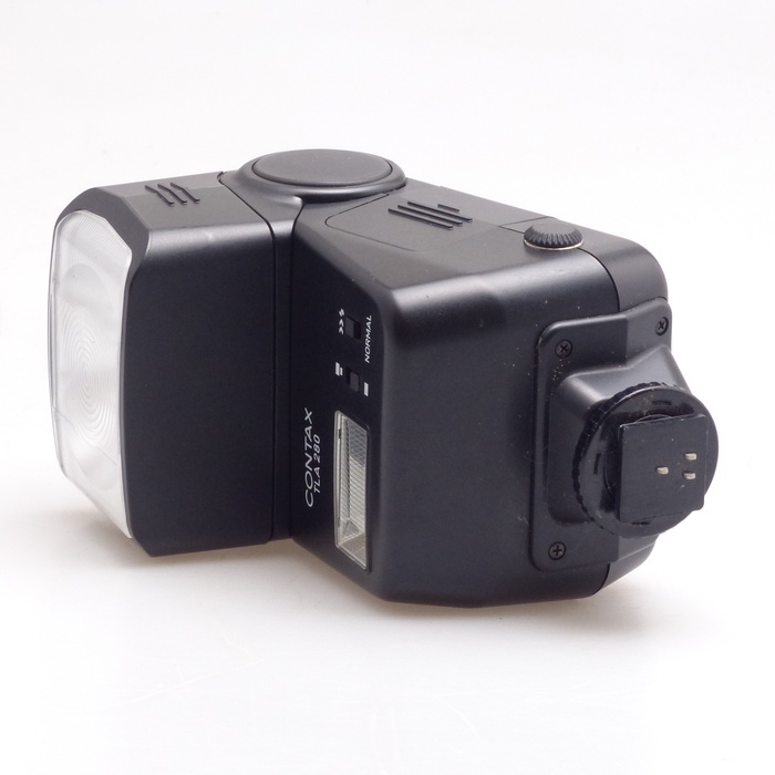 キョウセラ ストロボ TLA 280