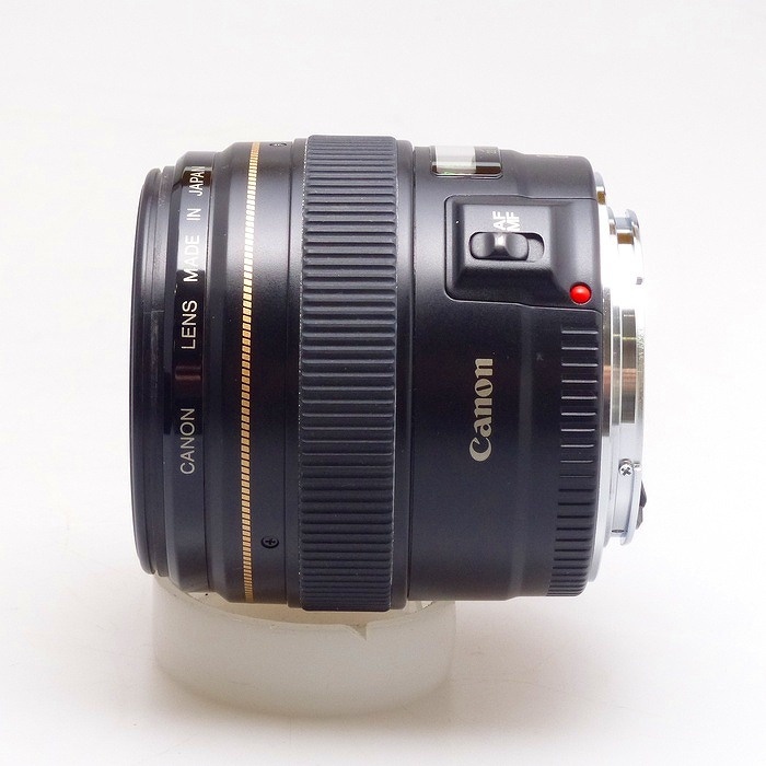 キヤノン EF85/F1.8 USM