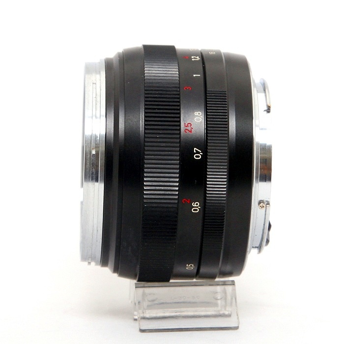 コシナ Planar T* 50/1.4 ZE(キヤノンEF用)