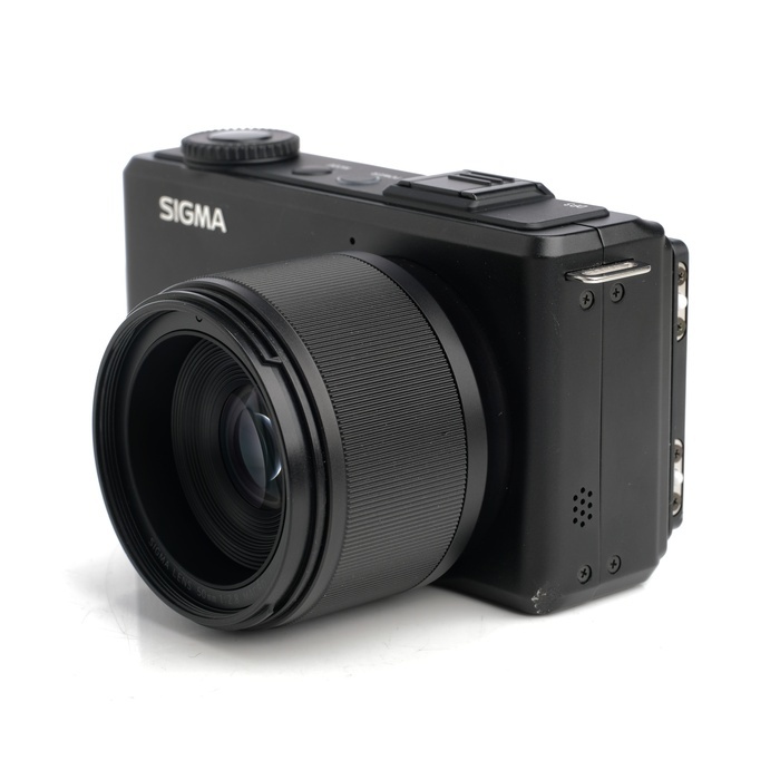 シグマ DP3 MERRILL