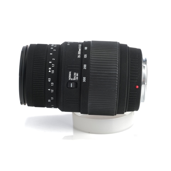 シグマ 70-300/F4-5.6 DG マクロ ソニーAマウント
