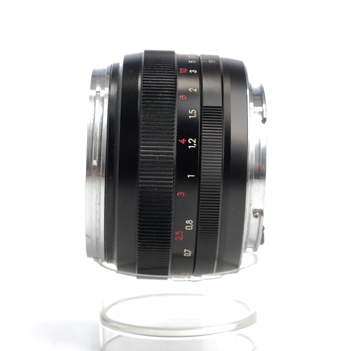 コシナ カールツアイス プラナー T 1.4/50 ZE