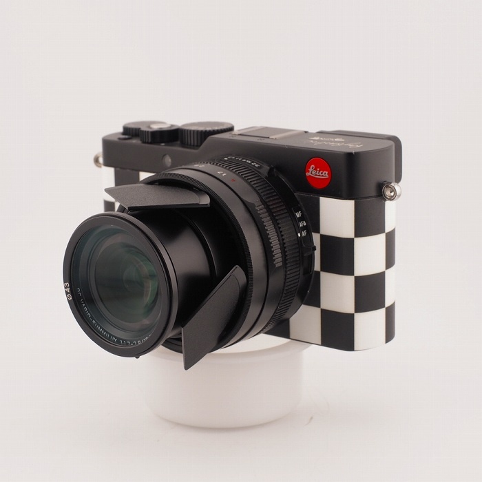 ライカ D-LUX7 Vans x Ray Barbee