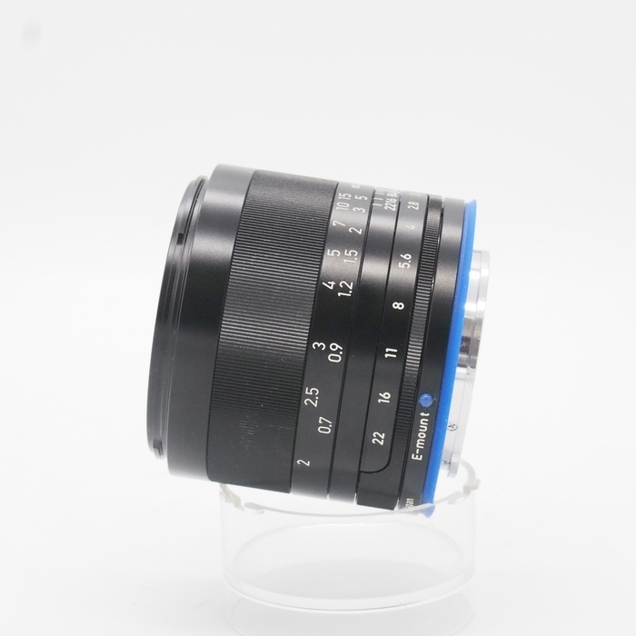 ツアイス LOXIA 2/50 E-MOUNT