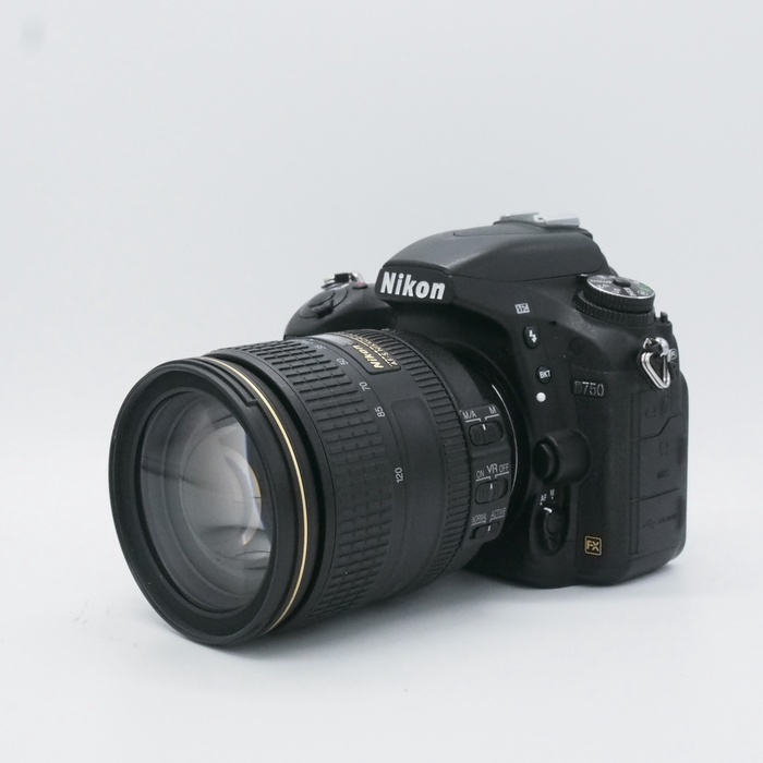 ニコン D750 24-120VR レンズキツト