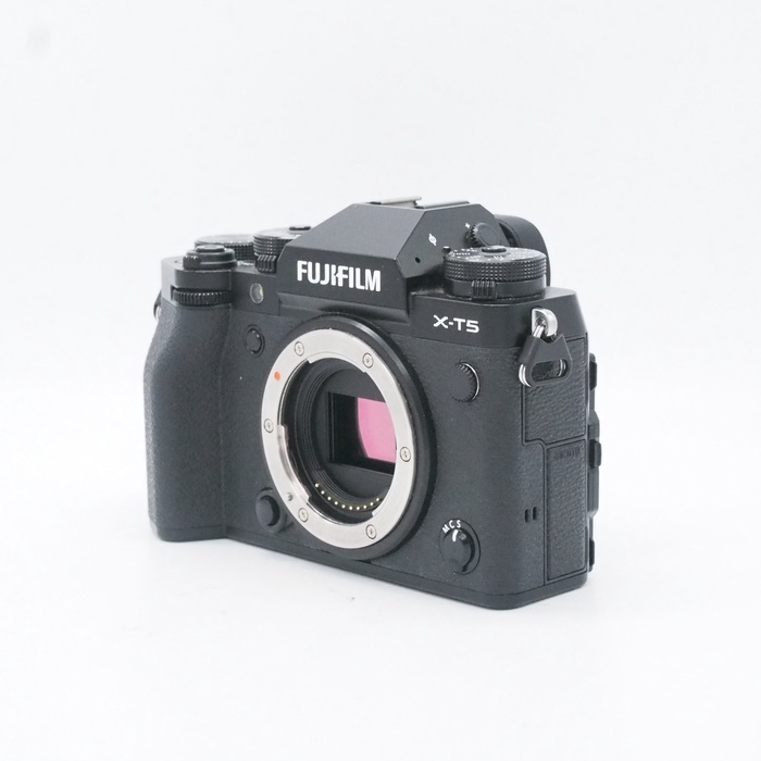 フジフイルム X-T5-B ボデイ