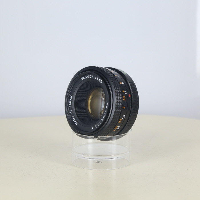 YASHICA ML 50/1.9 C