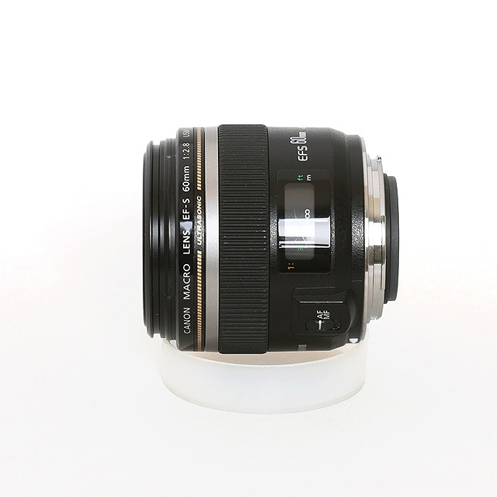 キヤノン EF-S 60/2.8 マクロ USM