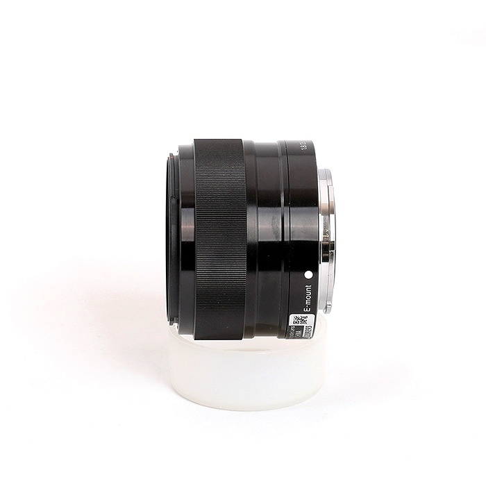 ソニー E35/1.8 OSS