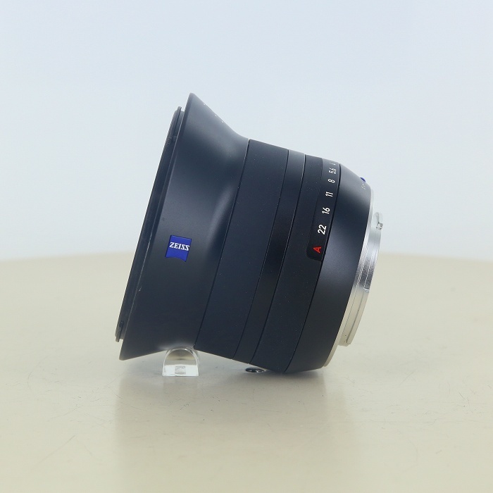ツアイス Touit 12/2.8 Xマウント