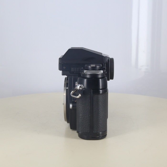 ニコン F3