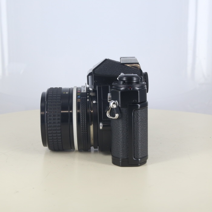 ニコン FE+Ai35/2.8