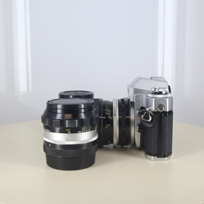 ニコン ニコマートEL+Auto43-86/3.5+Auto24/2.8+Auto28/3.5