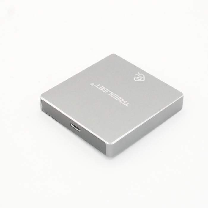 ソノタ TREBLEET Cfexpress カードリーダー