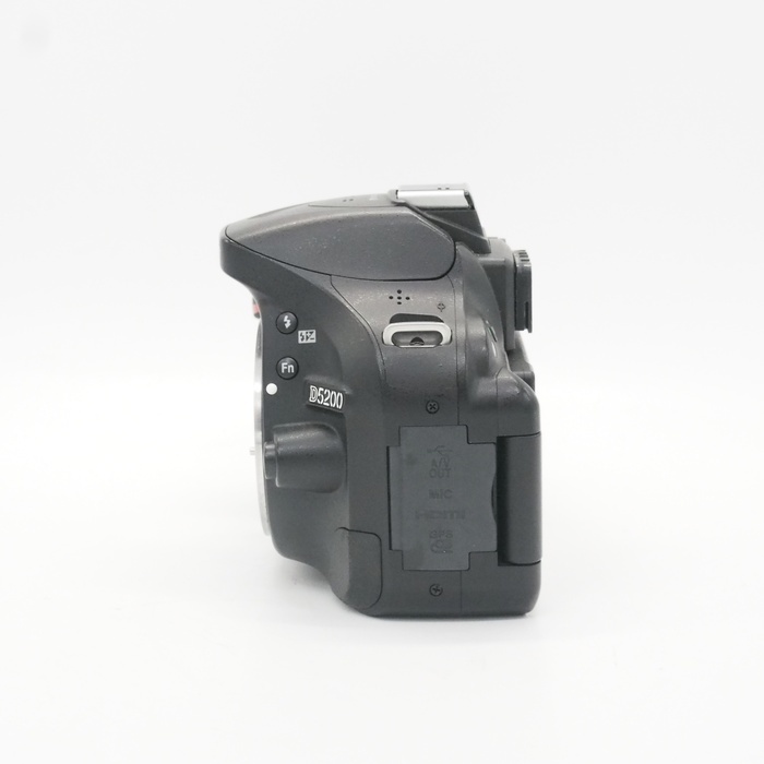 ニコン D5200 ボデイ ブラツク