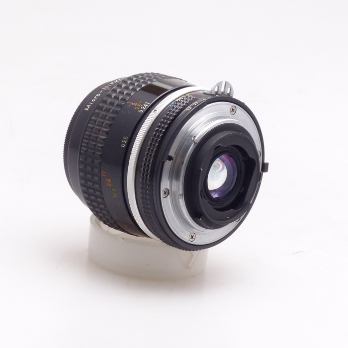 ニコン Ai Micro-NIKKOR 55/3.5