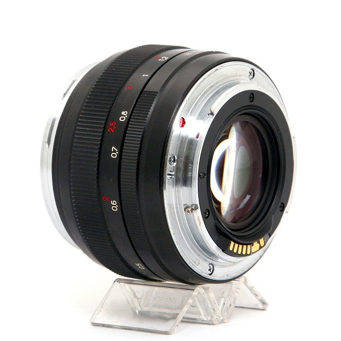 コシナ Planar T* 50/1.4 ZE(キヤノンEF用)