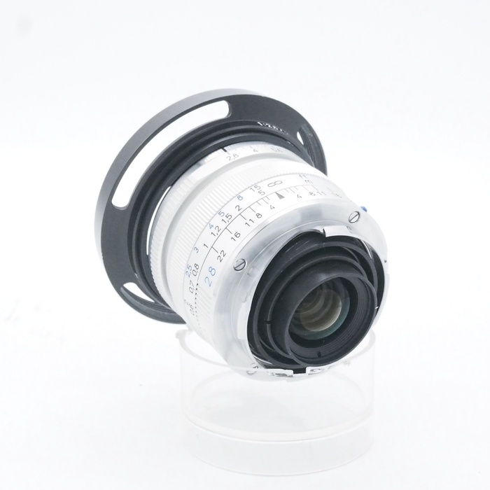 コシナ Carl Zeiss Biogon T* 2.8/28 ZM シルバー