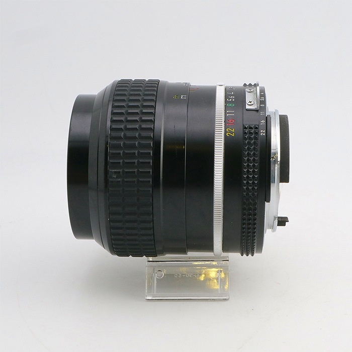 ニコン Ai 105/2.5