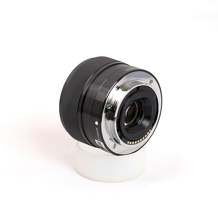 ソニー E35/1.8 OSS