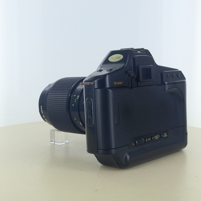 キヤノン T90 + NFD100/4 MACRO