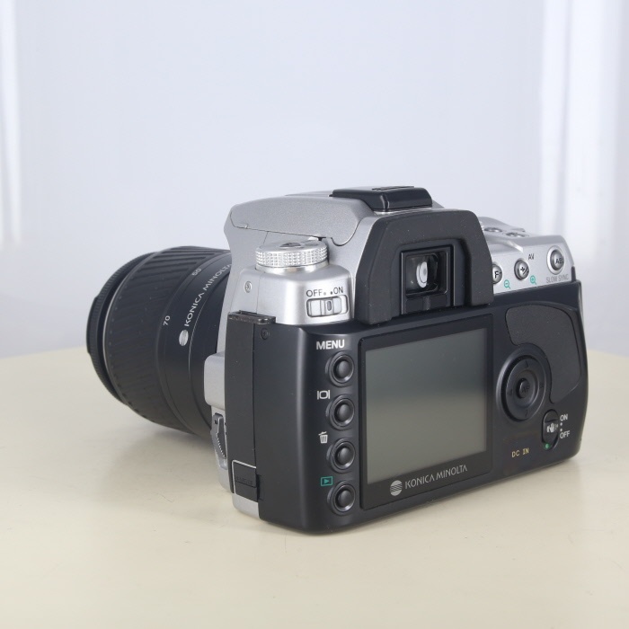 コニカ αSWEETデジタル+AF DT18-70/3.5-5.6D