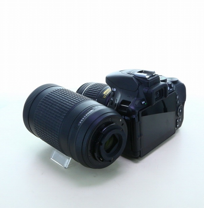 ニコン D5600 ダブルズームキツト