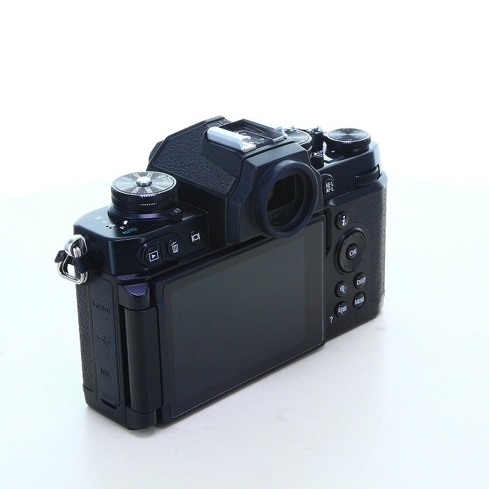ニコン Z FC ボデイ ブラツク