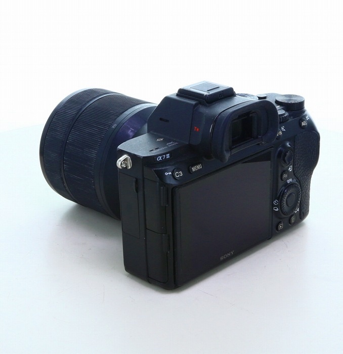 ソニー α7III ズームレンズキット