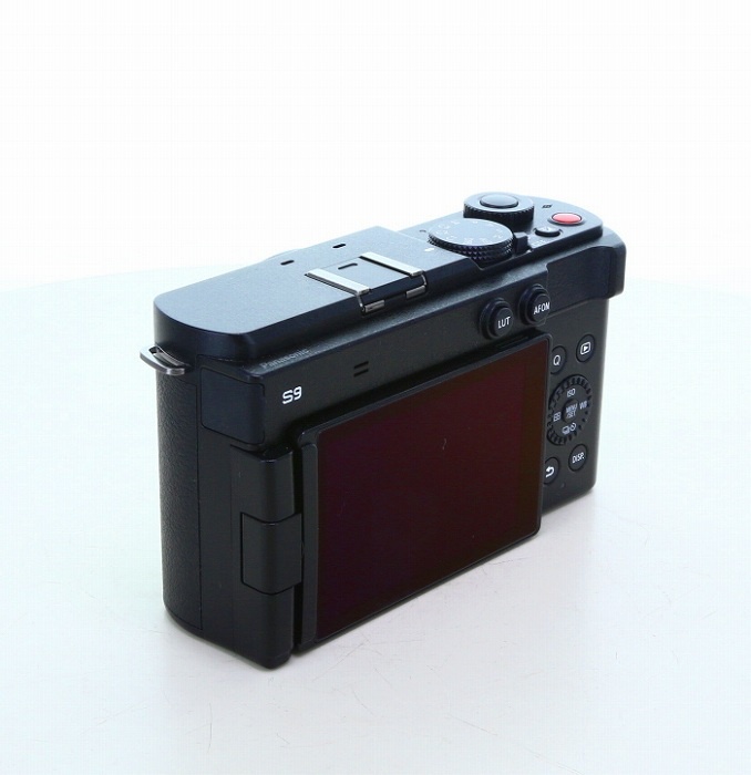 パナソニック LUMIX DC-S9-K ボディ