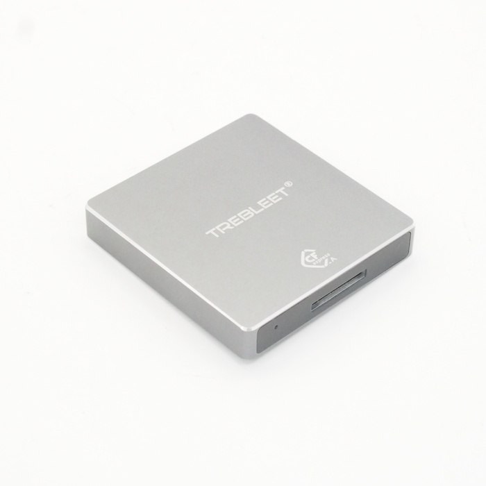 ソノタ TREBLEET Cfexpress カードリーダー