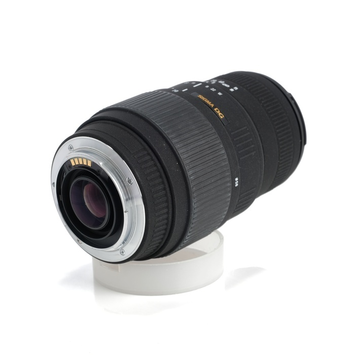 シグマ 70-300/F4-5.6 DG マクロ ソニーAマウント