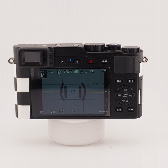 ライカ D-LUX7 Vans x Ray Barbee