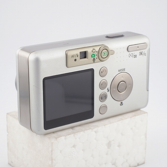 リコー Caplio R1S