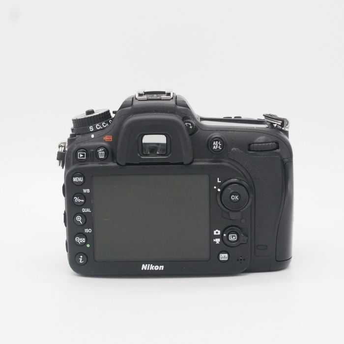 ニコン D7100 ボデイ