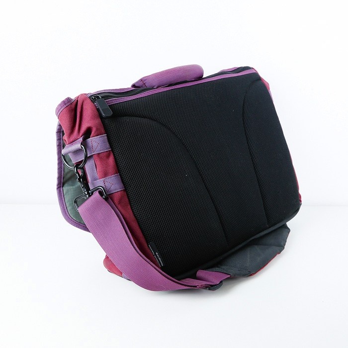 テンバ メッセンジャーショルダーバック L プラム