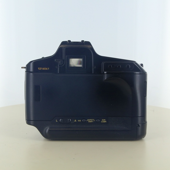 キヤノン T90 + NFD100/4 MACRO