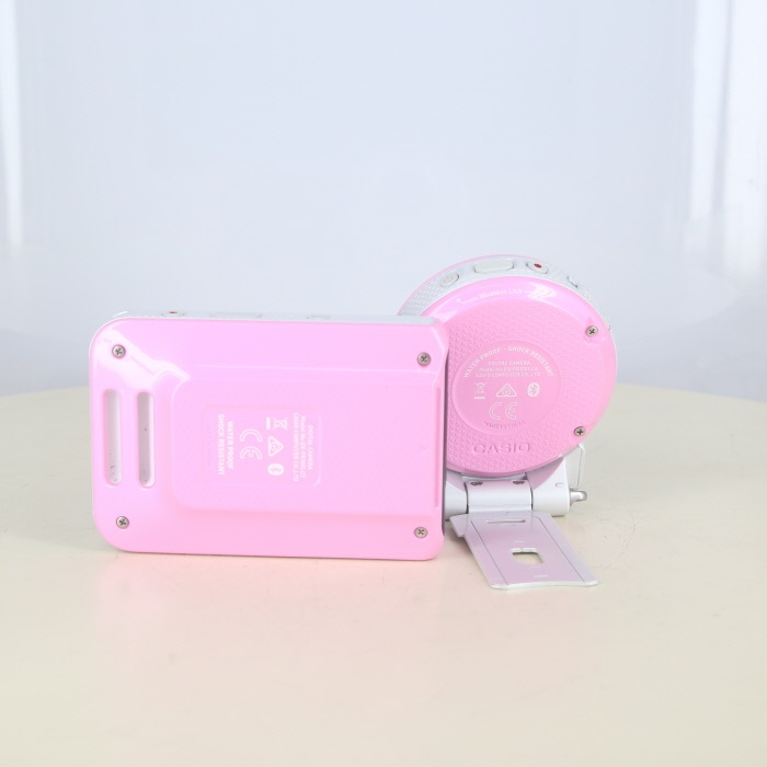 カシオ EXILIM FR-100 ピンク