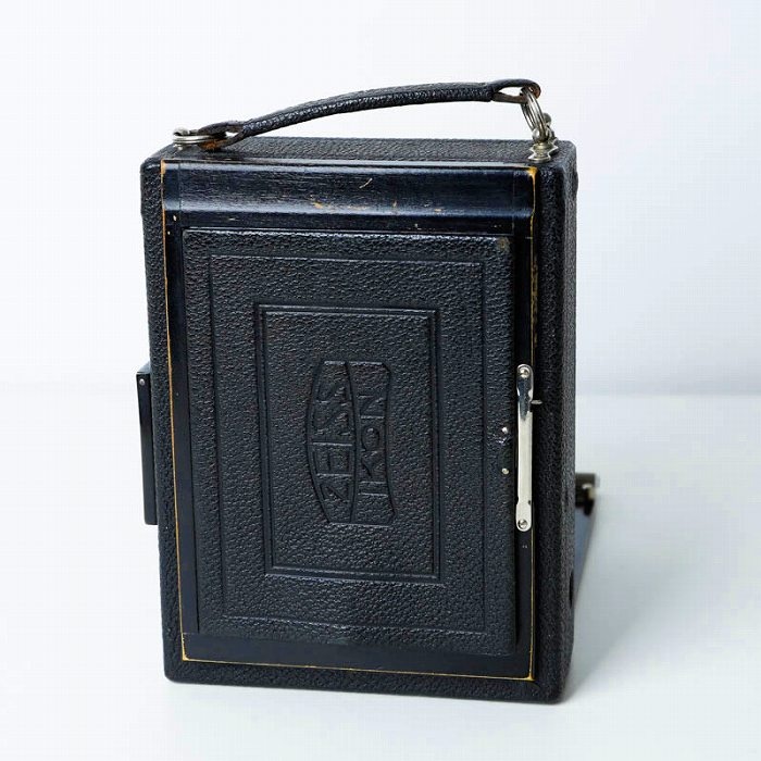 ツアイスイコン Ideal 9x12 with Tessar 4.5-13.5cm