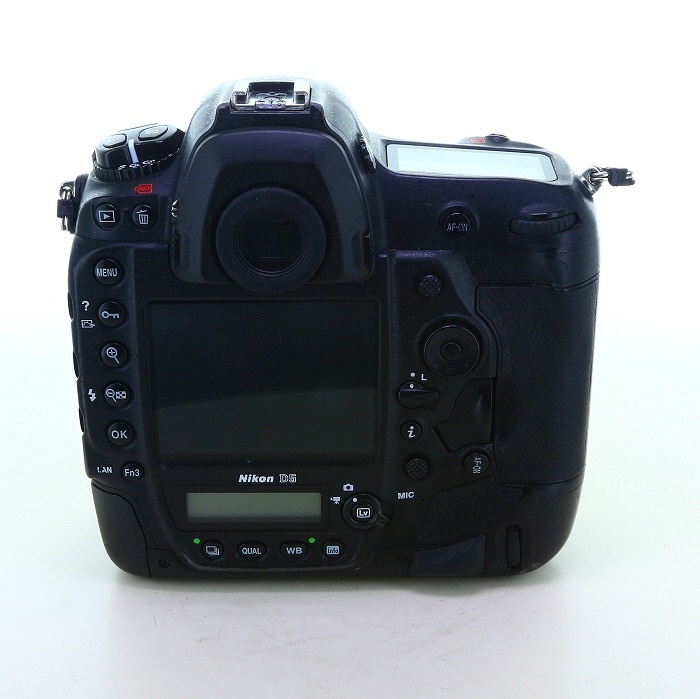 ニコン D5 ボデイ(CF-TYPE)